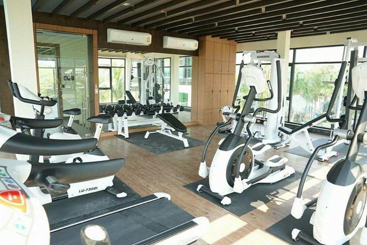 Dusit Grand Condo View Jomtien Beach Exterior foto